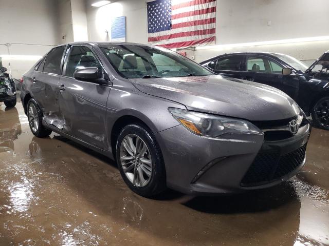 4T1BF1FK5GU166311 - 2016 TOYOTA CAMRY LE GRAY photo 4