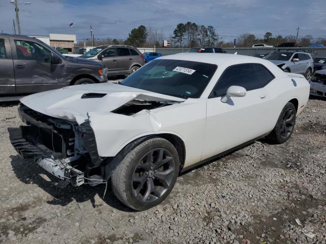 2C3CDZAG9KH741722 - 2019 DODGE CHALLENGER SXT WHITE photo 1