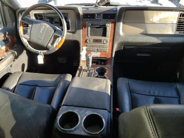 5LMJJ2H52BEJ07398 - 2011 LINCOLN NAVIGATOR 黑色 照片 8