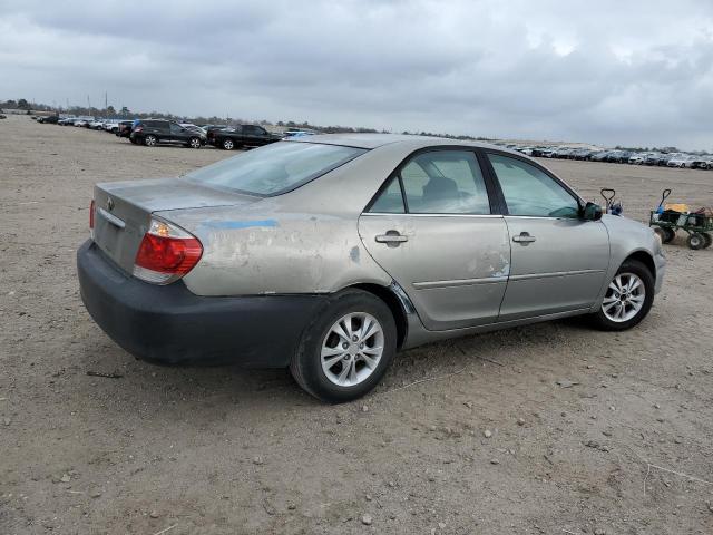 4T1BE30K05U977230 - 2005 TOYOTA CAMRY LE GRAY photo 3