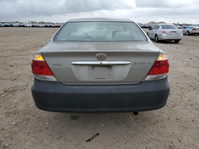 4T1BE30K05U977230 - 2005 TOYOTA CAMRY LE GRAY photo 6