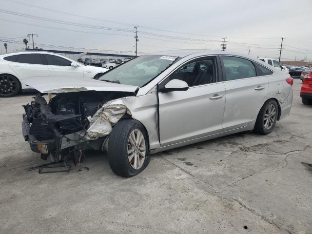 5NPE24AF6HH584221 - 2017 HYUNDAI SONATA SE SILVER photo 1