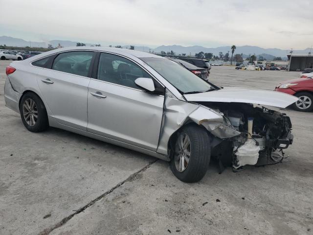 5NPE24AF6HH584221 - 2017 HYUNDAI SONATA SE SILVER photo 4