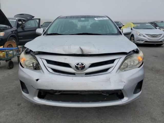 2T1BU4EE3BC713380 - 2011 TOYOTA COROLLA BASE SILVER photo 5