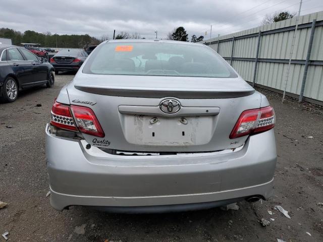 4T1BF3EK3BU216936 - 2011 TOYOTA CAMRY BASE SILVER photo 6