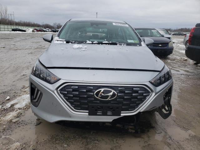 KMHC75LD6MU258344 - 2021 HYUNDAI IONIQ SEL SILVER photo 5