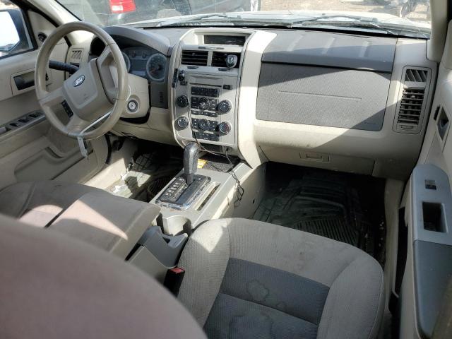 1FMCU93148KD06270 - 2008 FORD ESCAPE XLT SILVER photo 8