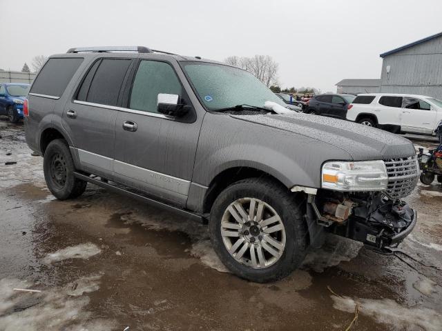 5LMJJ2J56DEL02370 - 2013 LINCOLN NAVIGATOR ვერცხლისფერი ფოტო 4