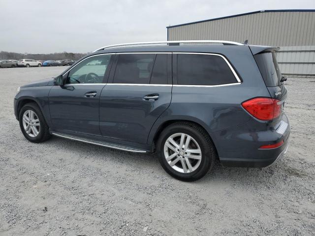 4JGDF7CE6DA263430 - 2013 MERCEDES-BENZ GL 450 4MATIC GRAY photo 2