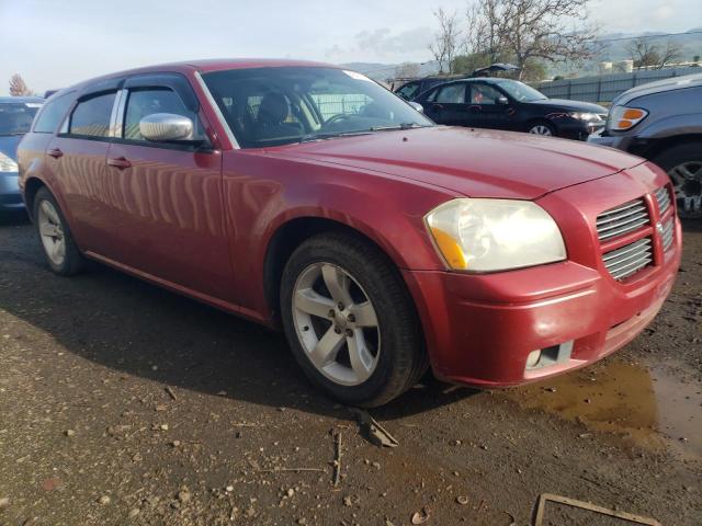 2D4FV47V16H402976 - 2006 DODGE MAGNUM SXT RED photo 4