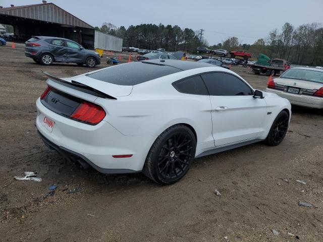 1FA6P8CF6J5106385 - 2018 FORD MUSTANG GT WHITE photo 3