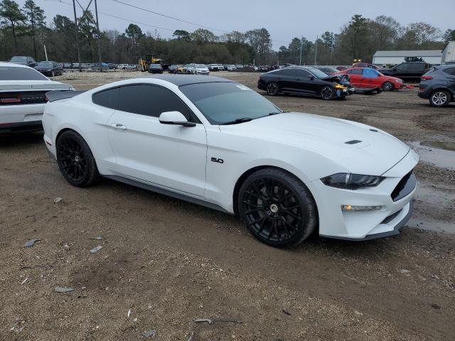 1FA6P8CF6J5106385 - 2018 FORD MUSTANG GT WHITE photo 4