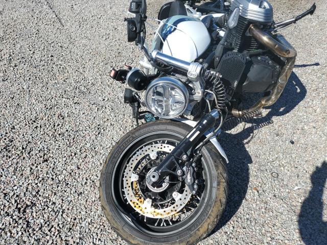 WB10L6306P6G59018 - 2023 BMW R NINE T PURE TWO TONE photo 9