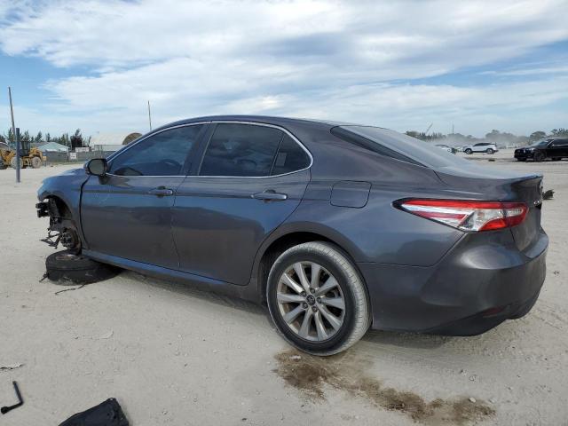 4T1B11HK2JU539842 - 2018 TOYOTA CAMRY L GRAY photo 2