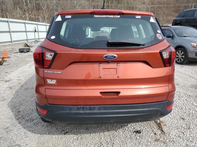 1FMCU0F73KUC23422 - 2019 FORD ESCAPE S ORANGE photo 6