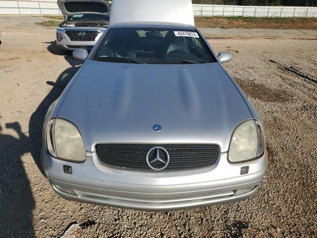 WDBKK47F7XF118234 - 1999 MERCEDES-BENZ SLK 230 KOMPRESSOR SILVER photo 5