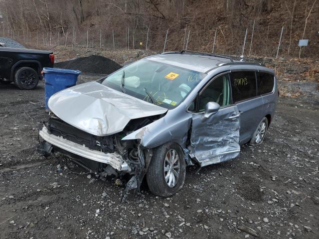 2C4RC1BG4JR317883 - 2018 CHRYSLER PACIFICA TOURING L 银色 照片 1