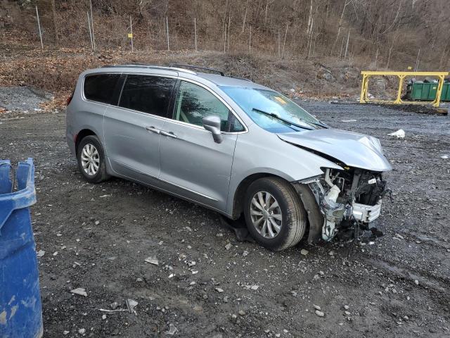 2C4RC1BG4JR317883 - 2018 CHRYSLER PACIFICA TOURING L 银色 照片 4