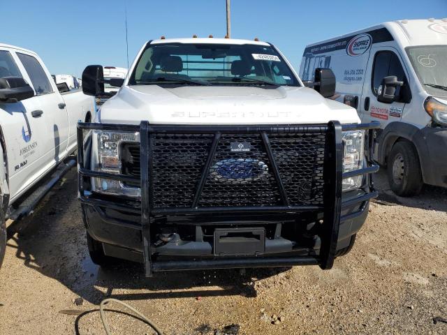 1FDUF4GY1KDA07792 - 2019 FORD F450 SUPER DUTY WHITE photo 5