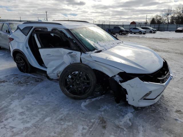 3GNKBJR48PS157414 - 2023 CHEVROLET BLAZER 3LT WHITE photo 4