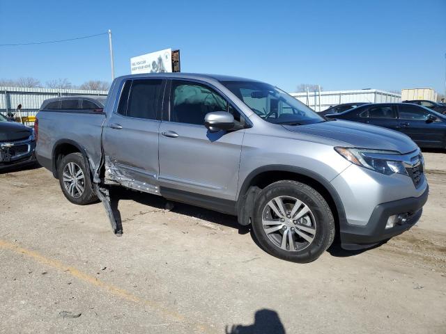 5FPYK3F64JB010888 - 2018 HONDA RIDGELINE RTL SILVER photo 4