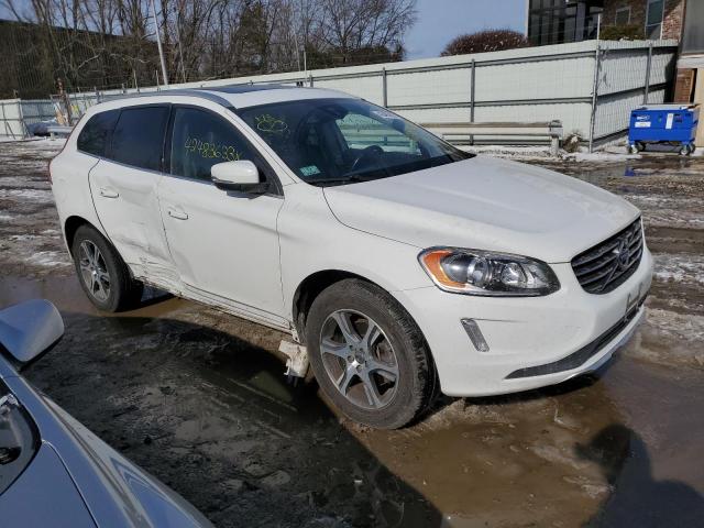 YV4902RK6F2665955 - 2015 VOLVO XC60 T6 PREMIER WHITE photo 4