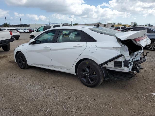 5NPLM4AGXMH026621 - 2021 HYUNDAI ELANTRA SEL WHITE photo 2