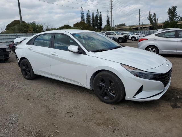 5NPLM4AGXMH026621 - 2021 HYUNDAI ELANTRA SEL WHITE photo 4