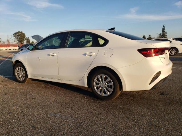 3KPF24AD6RE728486 - 2024 KIA FORTE LX WHITE photo 2