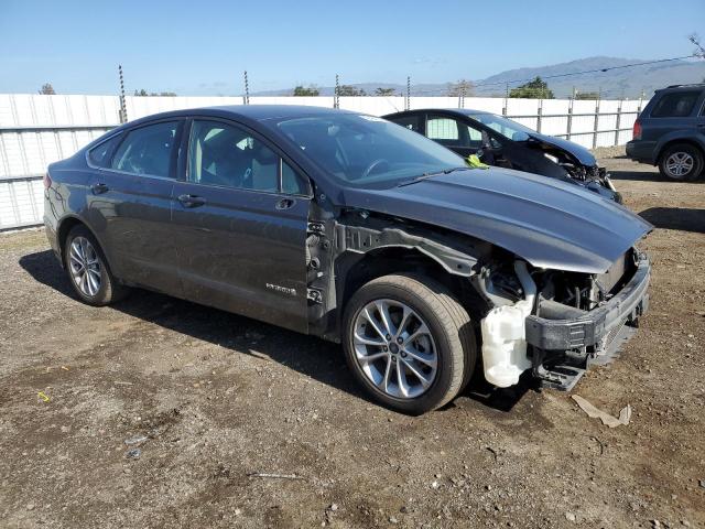 3FA6P0LU9KR265416 - 2019 FORD FUSION SE CHARCOAL photo 4