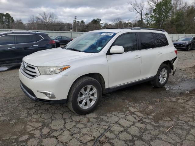 5TDZA3EH1CS029772 - 2012 TOYOTA HIGHLANDER BASE WHITE photo 1