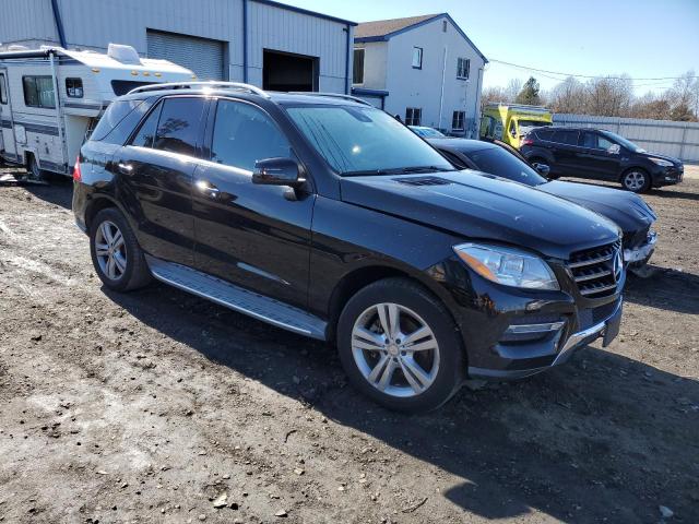 4JGDA5HB9FA498537 - 2015 MERCEDES-BENZ ML 350 4MATIC BLACK photo 4