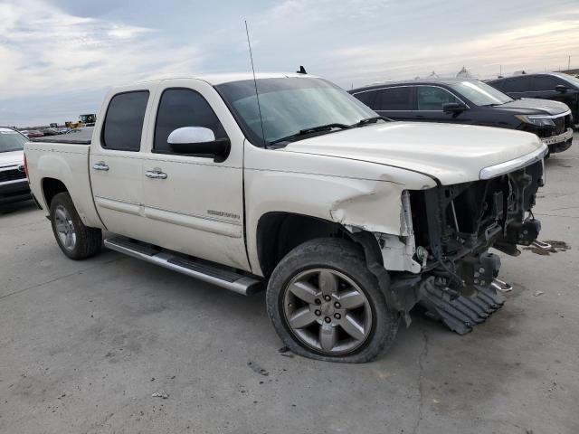 3GTP1VE04DG204142 - 2013 GMC SIERRA C1500 SLE WHITE photo 4