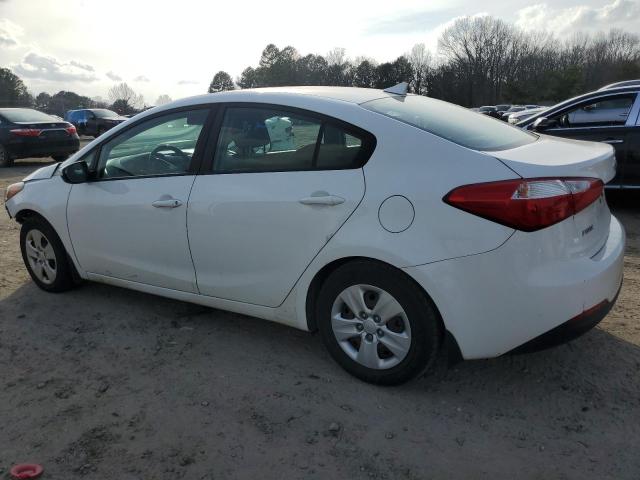 KNAFK4A63G5585780 - 2016 KIA FORTE LX WHITE photo 2