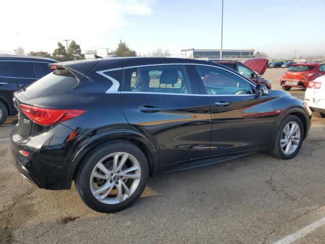 SJKCH5CPXHA034574 - 2017 INFINITI QX30 BASE Schwarz Foto 3