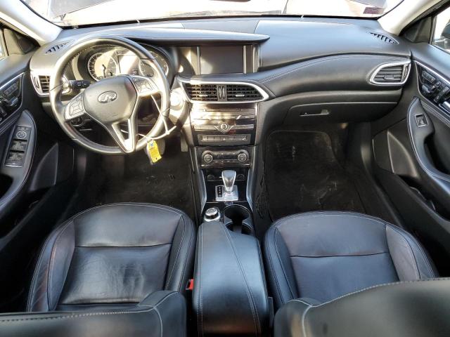 SJKCH5CPXHA034574 - 2017 INFINITI QX30 BASE Schwarz Foto 8