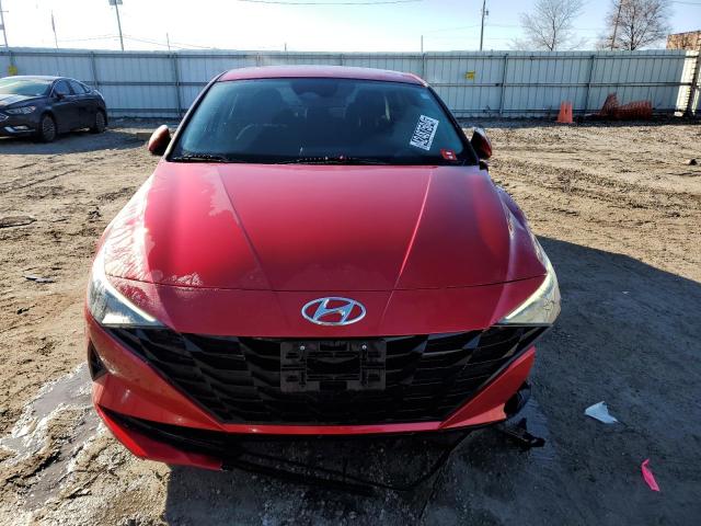 5NPLL4AG9MH013054 - 2021 HYUNDAI ELANTRA SE RED photo 5