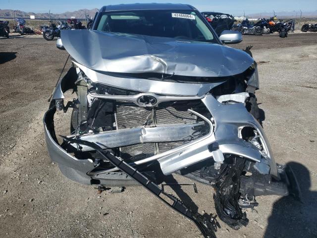 5TDKDRAH5PS037137 - 2023 TOYOTA HIGHLANDER L GRAY photo 5