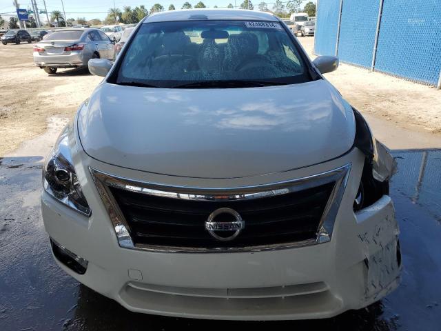 1N4AL3AP4FC159920 - 2015 NISSAN ALTIMA 2.5 WHITE photo 5