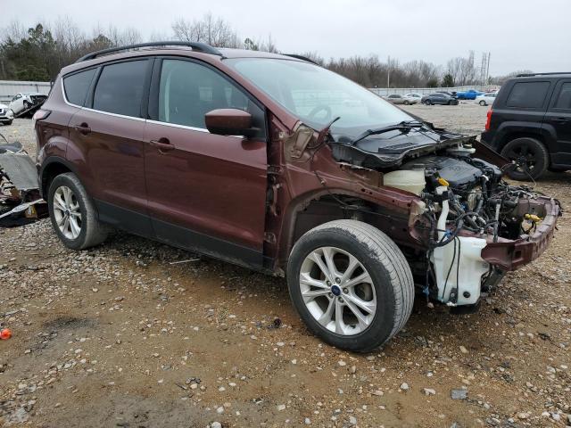 1FMCU0GD9JUB15485 - 2018 FORD ESCAPE SE MAROON photo 4