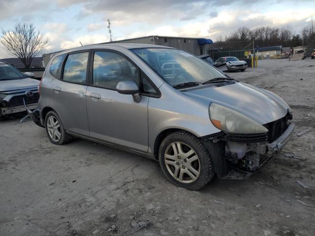 JHMGD38697S058103 - 2007 HONDA FIT S SILVER photo 4