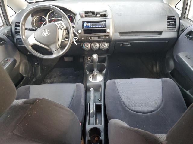 JHMGD38697S058103 - 2007 HONDA FIT S SILVER photo 8