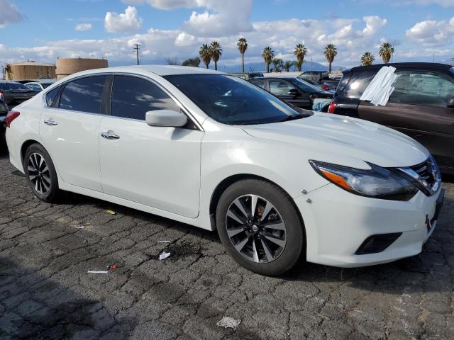 1N4AL3AP0JC192275 - 2018 NISSAN ALTIMA 2.5 WHITE photo 4