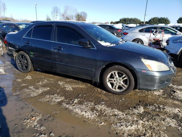 1HGCM56847A131546 - 2007 HONDA ACCORD EX GRAY photo 4