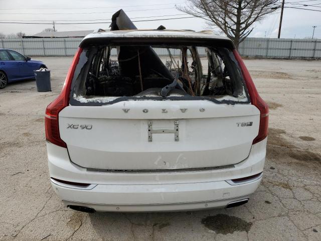 YV4BR0PL9J1390877 - 2018 VOLVO XC90 T8 WHITE photo 6