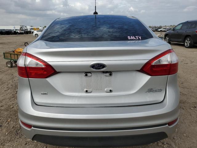 3FADP4BJ1JM128293 - 2018 FORD FIESTA SE SILVER photo 6