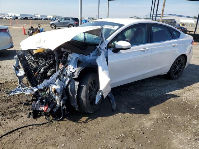 3FA6P0HD7KR233282 - 2019 FORD FUSION SE WHITE photo 1