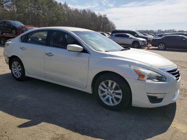 1N4AL3AP6EC425629 - 2014 NISSAN ALTIMA 2.5 WHITE photo 4