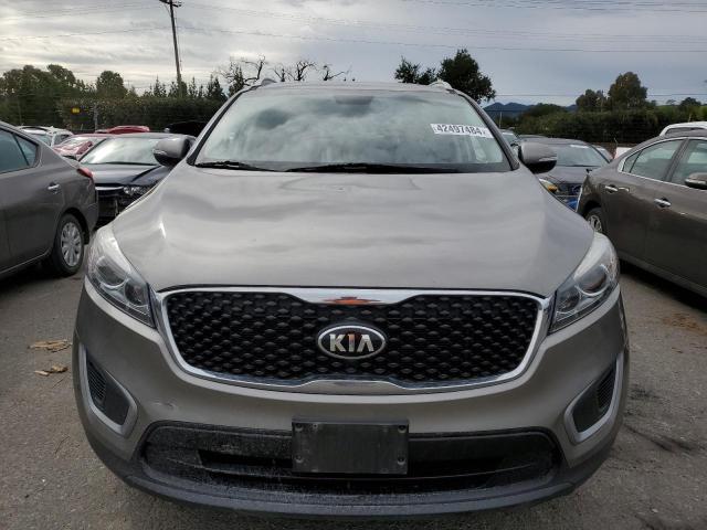 5XYPG4A35GG158431 - 2016 KIA SORENTO LX GRAY photo 5