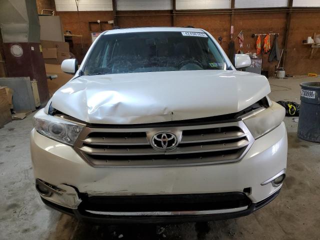 5TDBK3EH7BS071067 - 2011 TOYOTA HIGHLANDER BASE Ақ фото 5